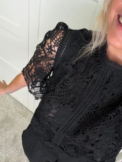 Aebrielle Blouse
