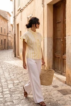 Aeclarinda Blouse