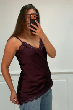 Aeivanka top