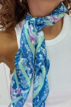 Aemaelys Scarf