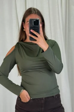 Aemelinda Blouse