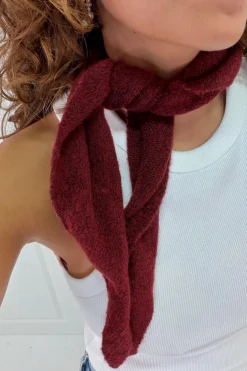 Aenoelia Scarf