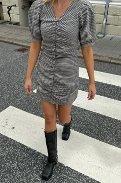 Aliceic Dress