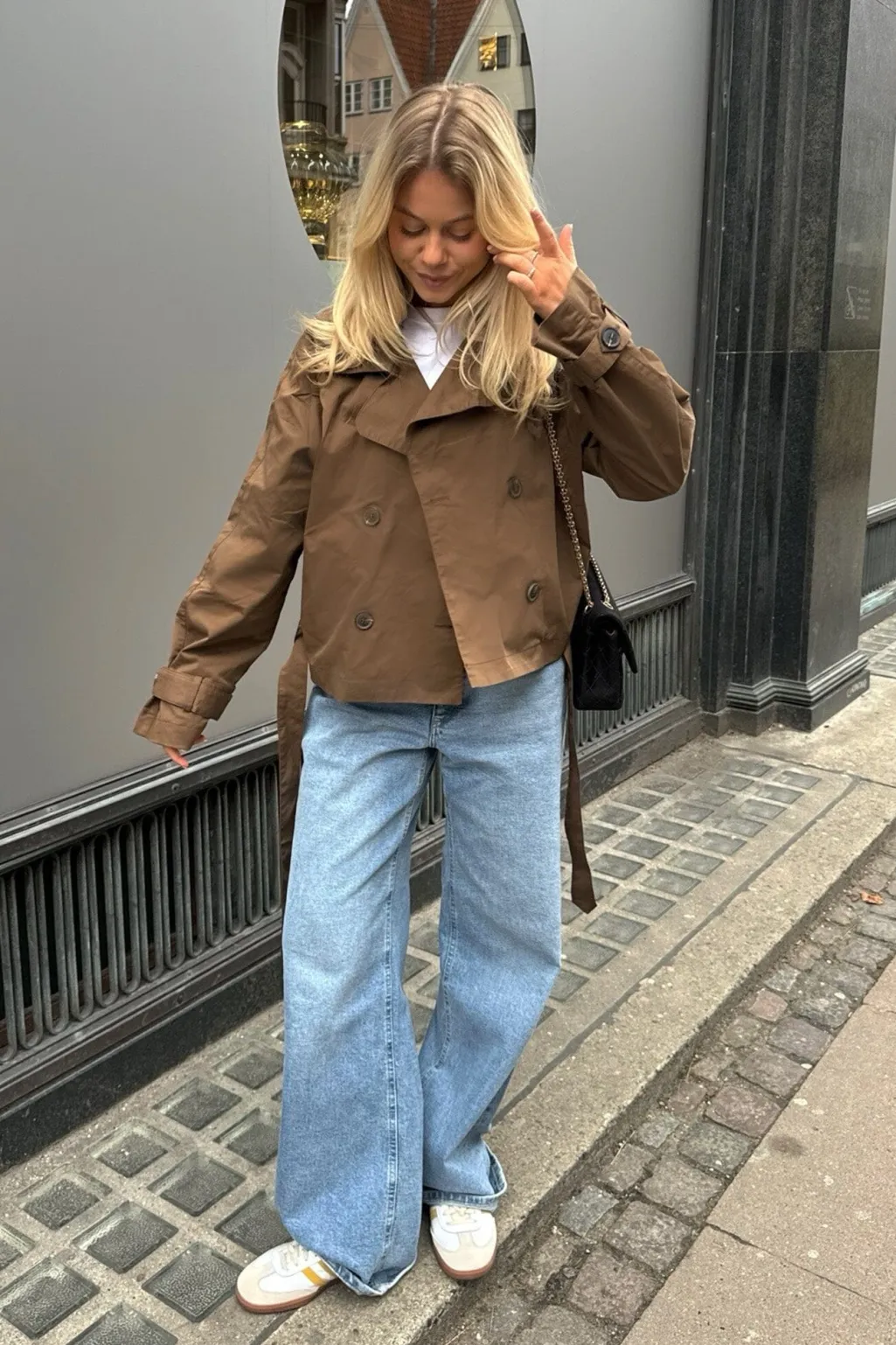 Almaic Trenchcoat