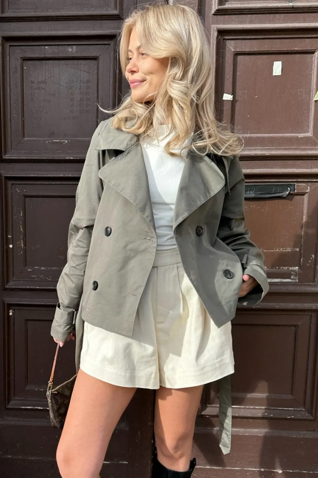 Almaic Trenchcoat