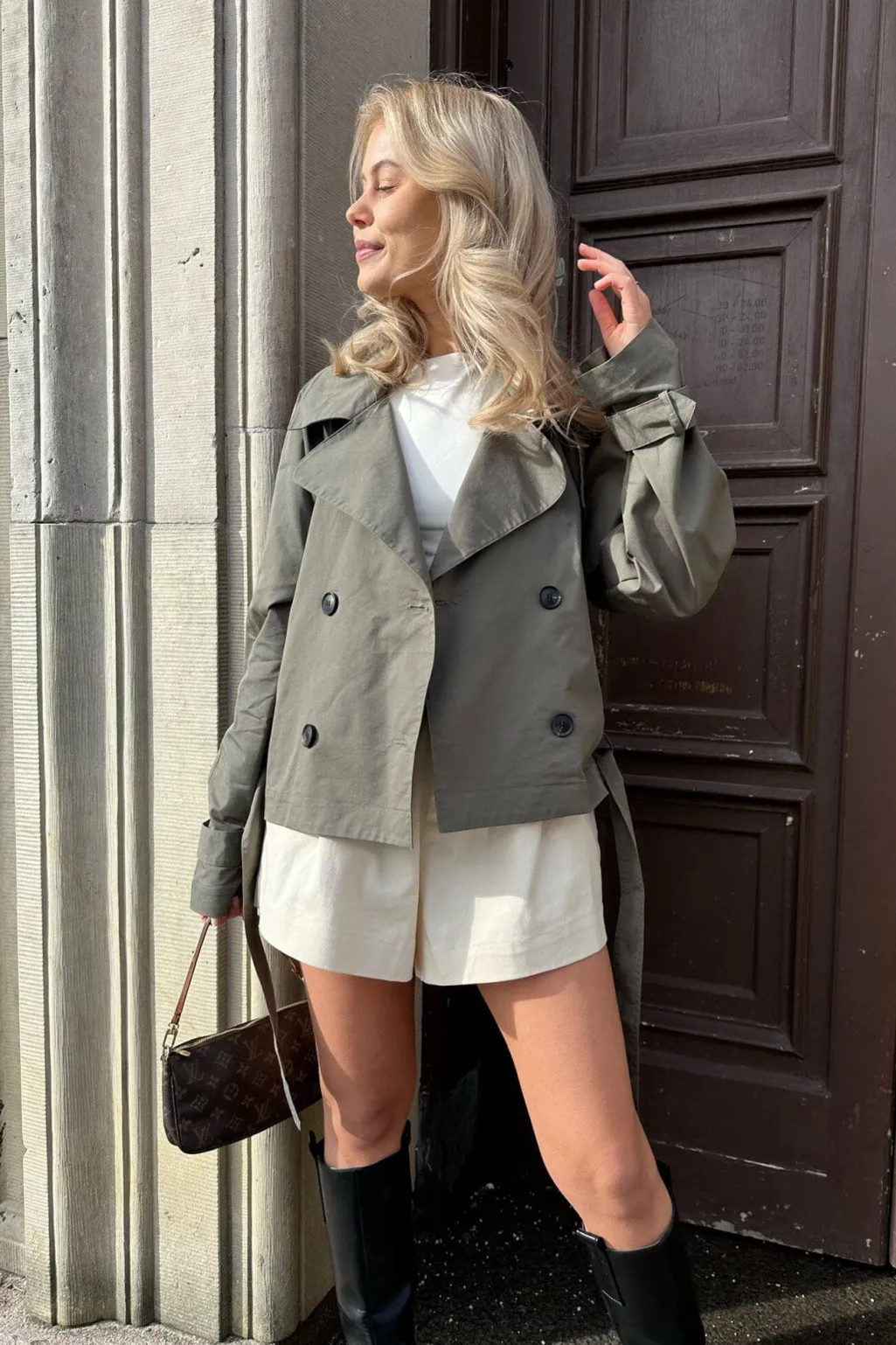 Almaic Trenchcoat