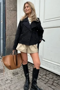 Almaic Trenchcoat