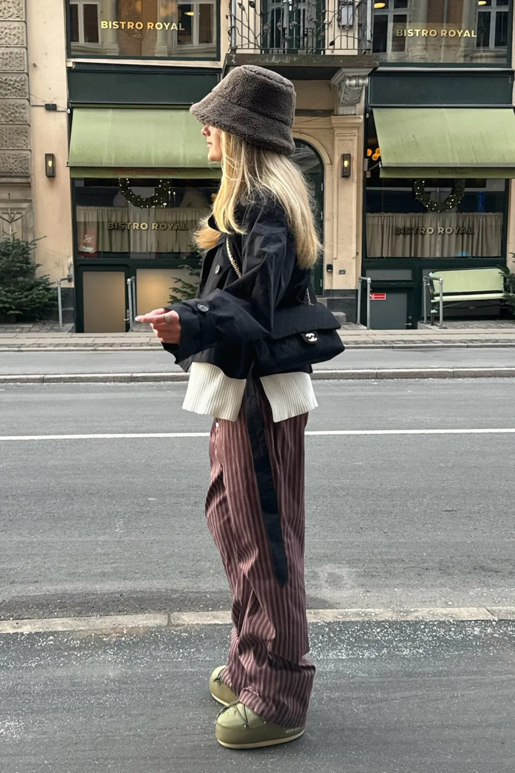 Almaic Trenchcoat