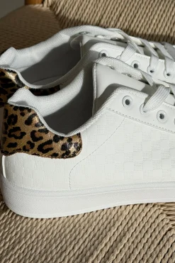 Blazalea Sneakers
