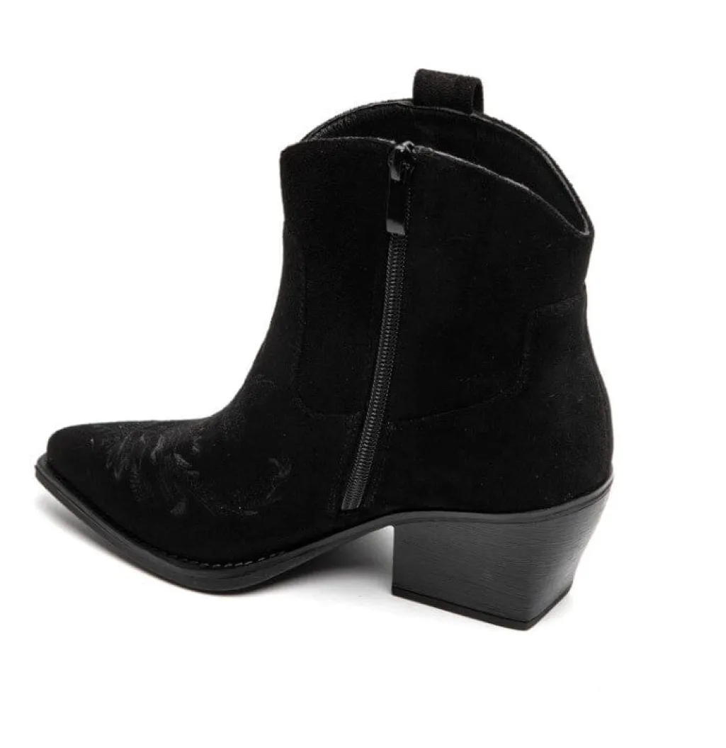 Blcamila Boot