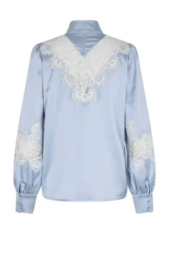 Craureliacras Shirt