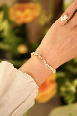 Golden Daisy Bracelet