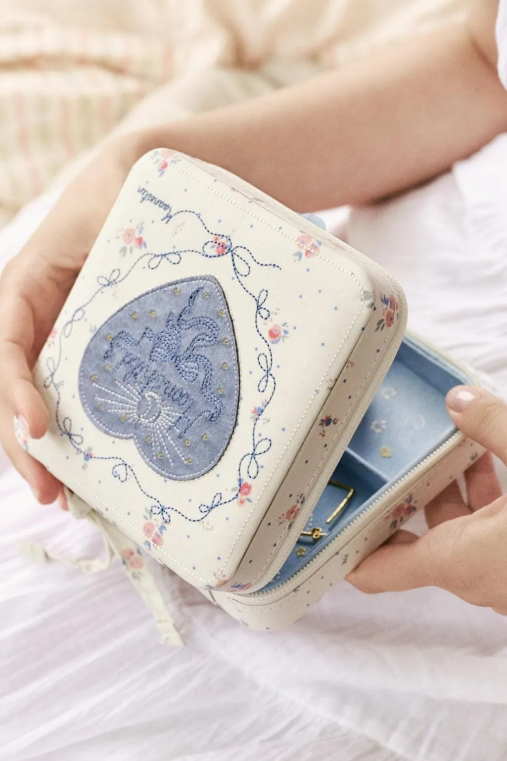 Msamelia Jewelry Box 4192