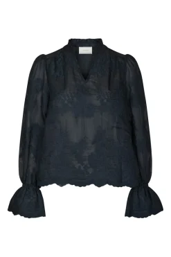 Nnamara Big Embroidery Blouse 163032