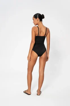 Potenza Solid Swimsuit Recycled Swimsuit Pews2136