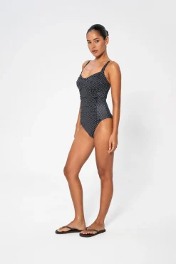Potenza Solid Swimsuit Recycled Swimsuit Pews2136