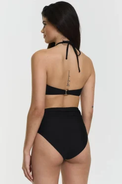 Ttakhila Bikini Bottom